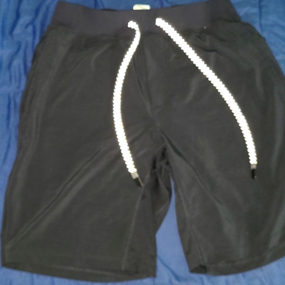 Fabletics shorts